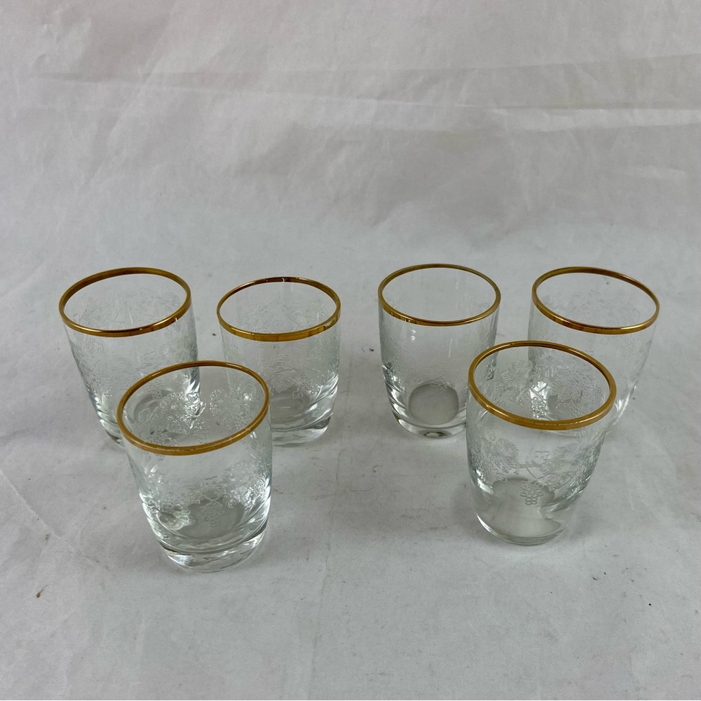 Six Bartlett Collins Etched Grape Vine Design with Gold Rim Glasses 1 7/8” Tall